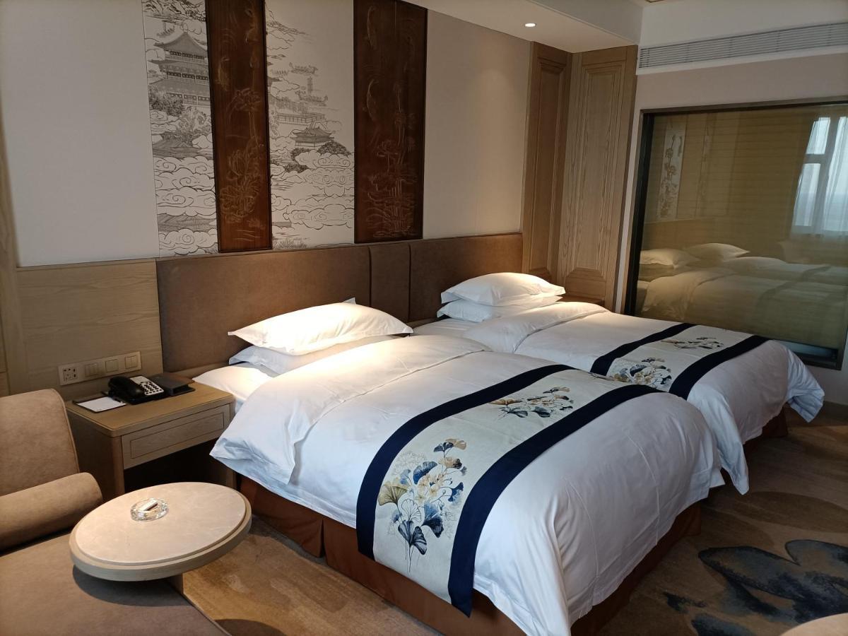 Baoying Jinling Hotel Exterior foto